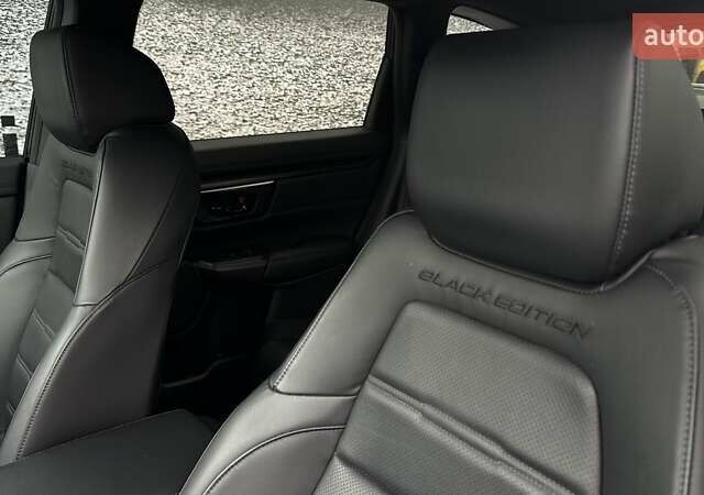 Черный Хонда СРВ, объемом двигателя 1.5 л и пробегом 91 тыс. км за 28800 $, фото 33 на Automoto.ua