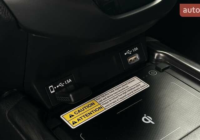 Черный Хонда СРВ, объемом двигателя 1.5 л и пробегом 91 тыс. км за 28800 $, фото 6 на Automoto.ua