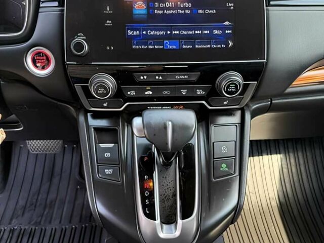 Черный Хонда СРВ, объемом двигателя 1.5 л и пробегом 27 тыс. км за 18450 $, фото 9 на Automoto.ua