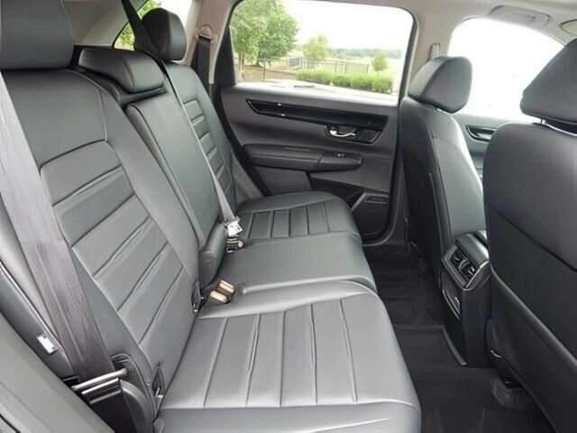 Чорний Хонда СРВ, об'ємом двигуна 1.5 л та пробігом 29 тис. км за 13000 $, фото 12 на Automoto.ua