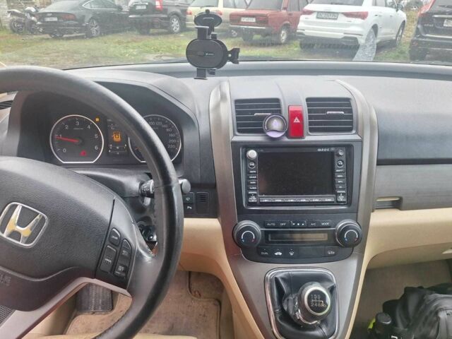 Фиолетовый Хонда СРВ, объемом двигателя 2.2 л и пробегом 308 тыс. км за 5999 $, фото 9 на Automoto.ua