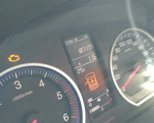 Коричневый Хонда СРВ, объемом двигателя 2.2 л и пробегом 188 тыс. км за 10400 $, фото 8 на Automoto.ua