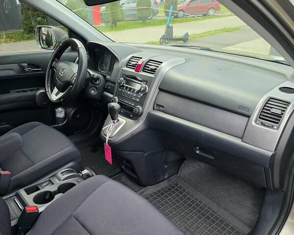 Коричневый Хонда СРВ, объемом двигателя 2 л и пробегом 290 тыс. км за 8300 $, фото 5 на Automoto.ua