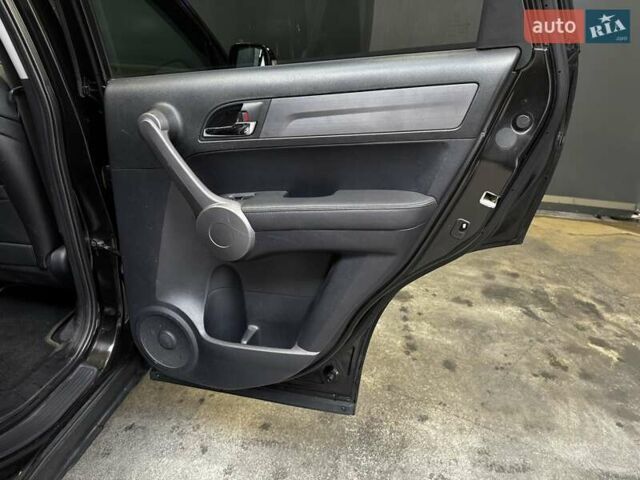 Коричневый Хонда СРВ, объемом двигателя 2.4 л и пробегом 176 тыс. км за 12000 $, фото 42 на Automoto.ua