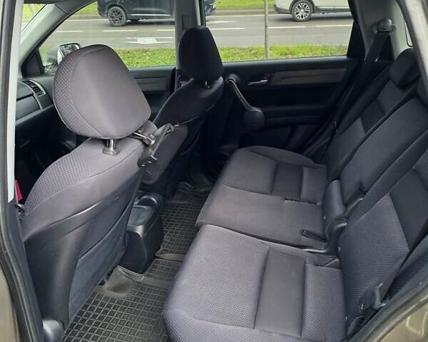 Коричневый Хонда СРВ, объемом двигателя 2 л и пробегом 290 тыс. км за 8300 $, фото 4 на Automoto.ua