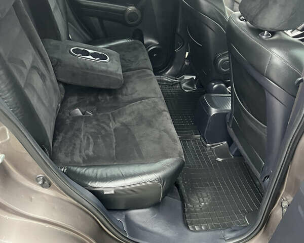 Коричневый Хонда СРВ, объемом двигателя 2.2 л и пробегом 235 тыс. км за 12850 $, фото 19 на Automoto.ua