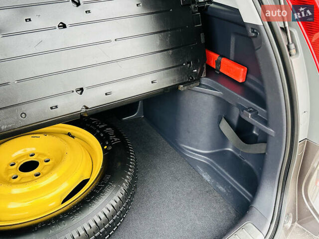 Хонда СРВ 2010 в Харькове на Automoto.ua Коричневый Хонда СРВ, объемом двигателя 2.4 л и пробегом 220 тыс. км за 12200 $, фото 44 на Automoto.ua