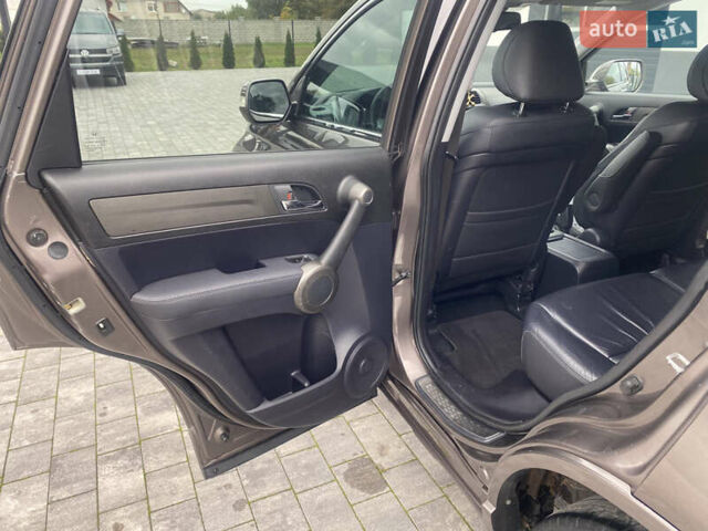 Коричневый Хонда СРВ, объемом двигателя 2.2 л и пробегом 201 тыс. км за 14300 $, фото 23 на Automoto.ua