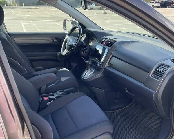 Коричневый Хонда СРВ, объемом двигателя 2.2 л и пробегом 242 тыс. км за 13300 $, фото 7 на Automoto.ua