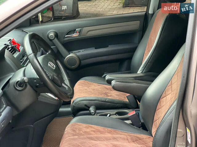 Коричневий Хонда СРВ, об'ємом двигуна 2.2 л та пробігом 187 тис. км за 12000 $, фото 17 на Automoto.ua