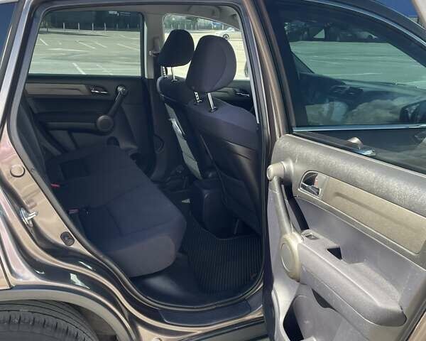 Коричневый Хонда СРВ, объемом двигателя 2.2 л и пробегом 242 тыс. км за 13300 $, фото 4 на Automoto.ua