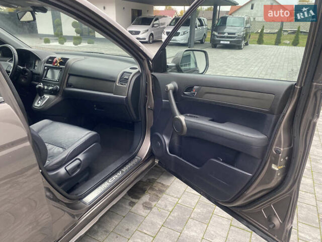 Коричневый Хонда СРВ, объемом двигателя 2.2 л и пробегом 201 тыс. км за 14300 $, фото 15 на Automoto.ua