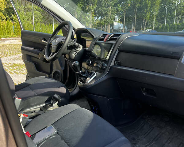 Коричневий Хонда СРВ, об'ємом двигуна 2 л та пробігом 292 тис. км за 13300 $, фото 22 на Automoto.ua