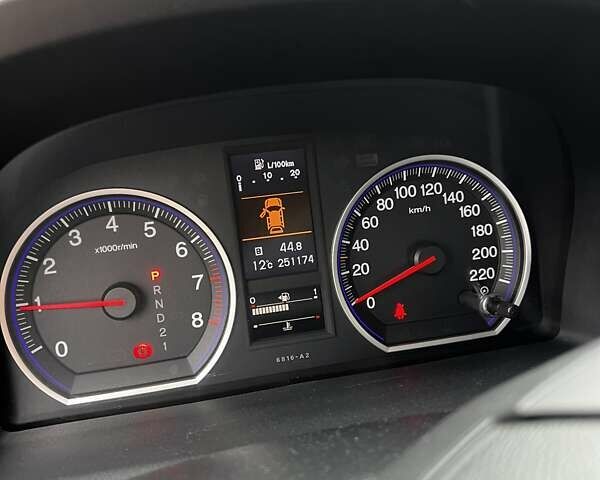 Хонда СРВ 2010 в Киеве на Automoto.ua Коричневый Хонда СРВ, объемом двигателя 2 л и пробегом 251 тыс. км за 11500 $, фото 6 на Automoto.ua