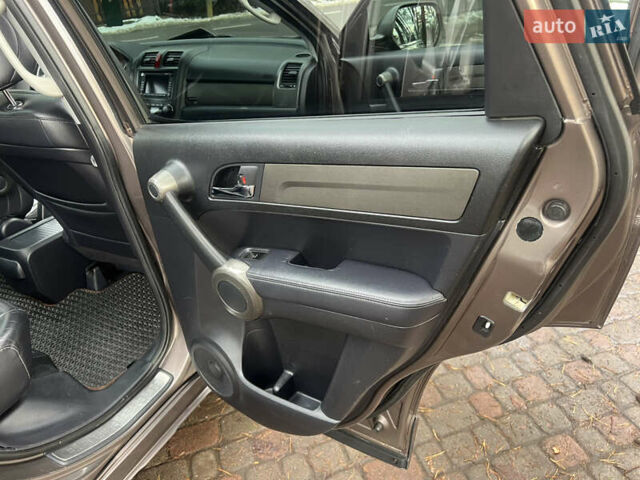 Коричневый Хонда СРВ, объемом двигателя 0 л и пробегом 286 тыс. км за 13200 $, фото 67 на Automoto.ua