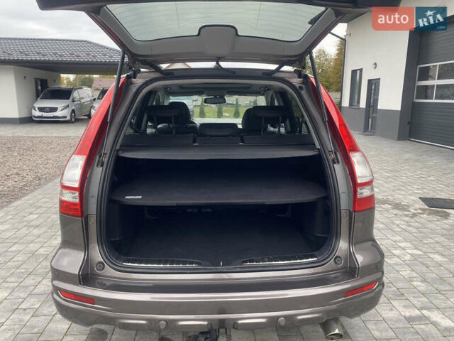 Коричневый Хонда СРВ, объемом двигателя 2.2 л и пробегом 201 тыс. км за 14300 $, фото 21 на Automoto.ua