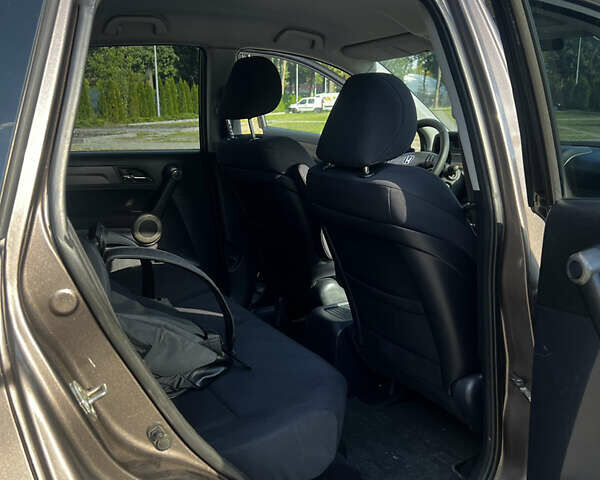 Коричневый Хонда СРВ, объемом двигателя 2 л и пробегом 286 тыс. км за 13400 $, фото 23 на Automoto.ua