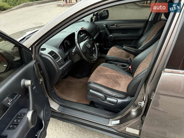 Коричневый Хонда СРВ, объемом двигателя 2.2 л и пробегом 187 тыс. км за 13000 $, фото 23 на Automoto.ua