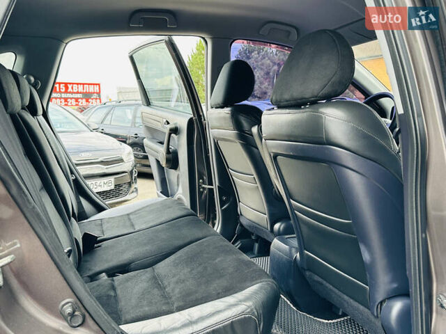 Хонда СРВ 2010 в Харькове на Automoto.ua Коричневый Хонда СРВ, объемом двигателя 2.4 л и пробегом 220 тыс. км за 12200 $, фото 16 на Automoto.ua