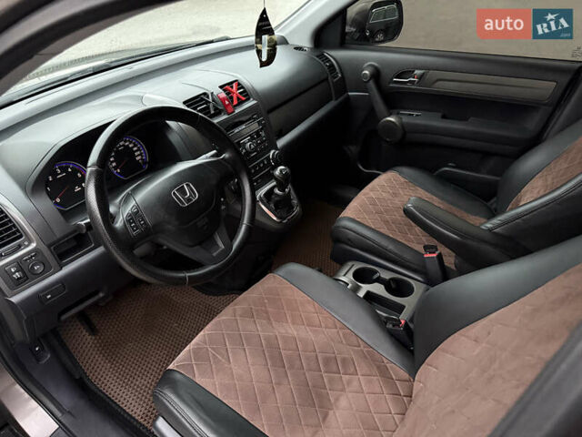 Коричневый Хонда СРВ, объемом двигателя 2.2 л и пробегом 187 тыс. км за 13000 $, фото 24 на Automoto.ua