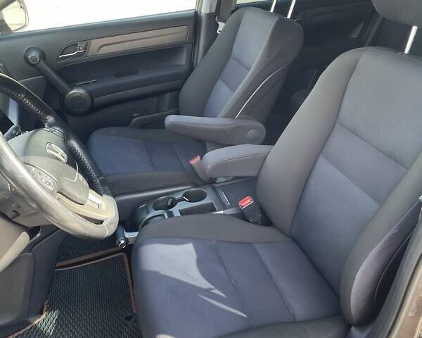 Коричневый Хонда СРВ, объемом двигателя 2.2 л и пробегом 242 тыс. км за 13300 $, фото 13 на Automoto.ua