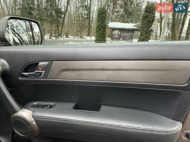 Коричневый Хонда СРВ, объемом двигателя 0 л и пробегом 286 тыс. км за 13200 $, фото 87 на Automoto.ua