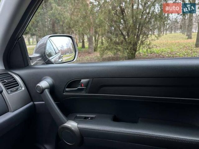 Коричневый Хонда СРВ, объемом двигателя 2.4 л и пробегом 171 тыс. км за 12500 $, фото 10 на Automoto.ua