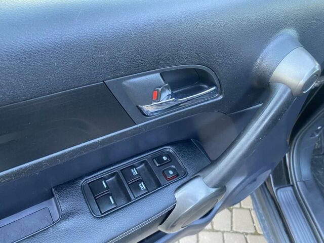 Коричневый Хонда СРВ, объемом двигателя 2 л и пробегом 245 тыс. км за 12700 $, фото 8 на Automoto.ua