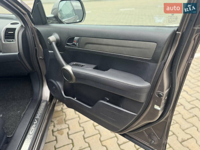 Коричневый Хонда СРВ, объемом двигателя 2.2 л и пробегом 185 тыс. км за 13950 $, фото 50 на Automoto.ua