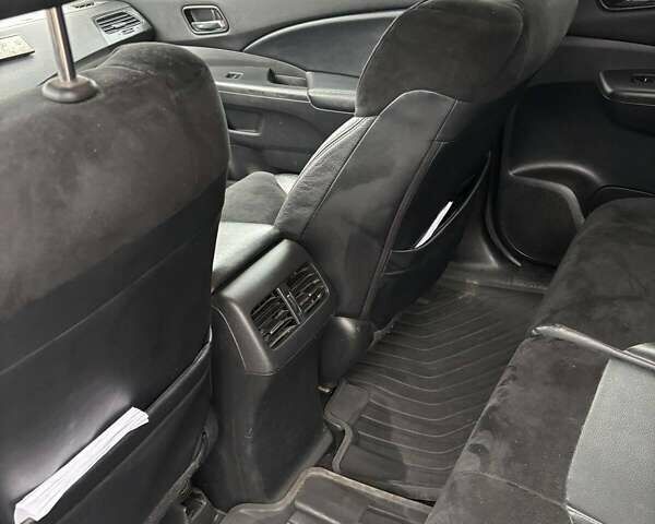 Коричневый Хонда СРВ, объемом двигателя 2.2 л и пробегом 300 тыс. км за 15300 $, фото 5 на Automoto.ua