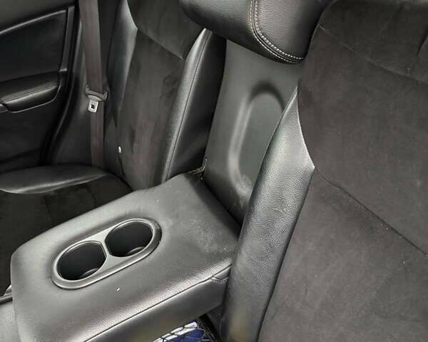 Коричневый Хонда СРВ, объемом двигателя 2.2 л и пробегом 300 тыс. км за 15300 $, фото 6 на Automoto.ua