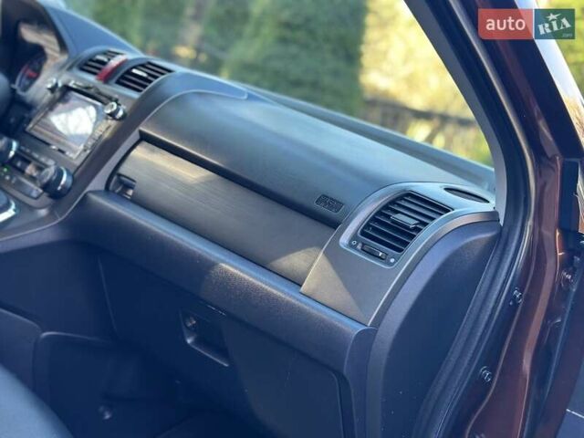 Коричневый Хонда СРВ, объемом двигателя 2 л и пробегом 183 тыс. км за 13250 $, фото 85 на Automoto.ua