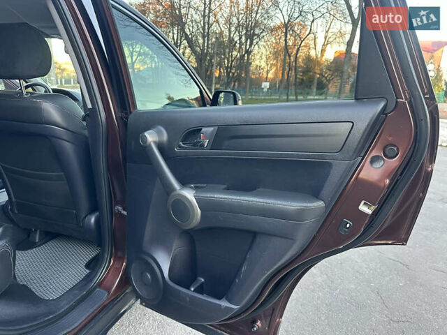 Коричневый Хонда СРВ, объемом двигателя 2 л и пробегом 186 тыс. км за 13999 $, фото 37 на Automoto.ua