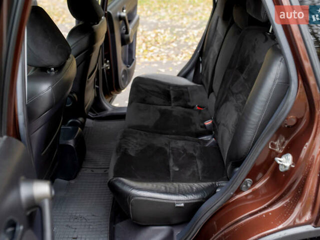 Коричневый Хонда СРВ, объемом двигателя 2.35 л и пробегом 132 тыс. км за 15000 $, фото 9 на Automoto.ua