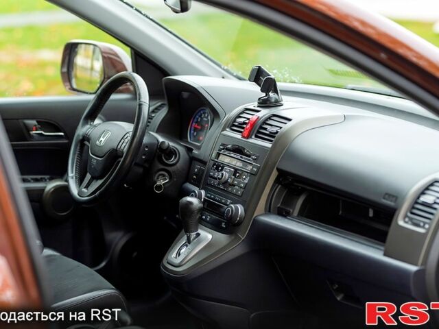 Коричневый Хонда СРВ, объемом двигателя 2.4 л и пробегом 132 тыс. км за 15000 $, фото 7 на Automoto.ua