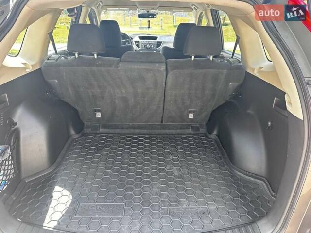 Коричневый Хонда СРВ, объемом двигателя 2.35 л и пробегом 210 тыс. км за 12400 $, фото 2 на Automoto.ua