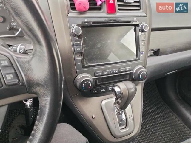 Коричневый Хонда СРВ, объемом двигателя 2 л и пробегом 214 тыс. км за 10850 $, фото 18 на Automoto.ua