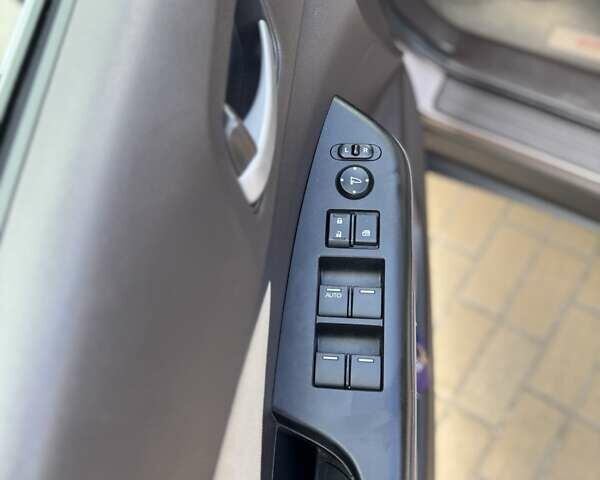 Коричневый Хонда СРВ, объемом двигателя 2.35 л и пробегом 209 тыс. км за 13500 $, фото 11 на Automoto.ua