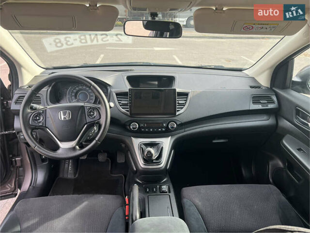 Коричневый Хонда СРВ, объемом двигателя 1.6 л и пробегом 280 тыс. км за 15900 $, фото 8 на Automoto.ua