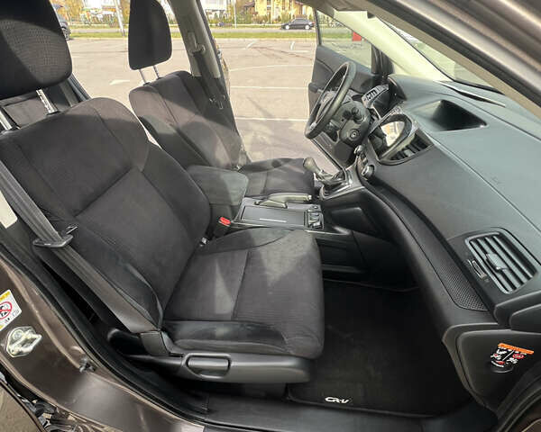 Коричневый Хонда СРВ, объемом двигателя 1.6 л и пробегом 280 тыс. км за 15900 $, фото 9 на Automoto.ua