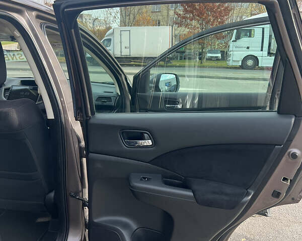 Коричневый Хонда СРВ, объемом двигателя 1.6 л и пробегом 280 тыс. км за 15900 $, фото 16 на Automoto.ua