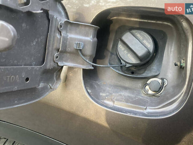 Коричневый Хонда СРВ, объемом двигателя 2.35 л и пробегом 116 тыс. км за 13100 $, фото 6 на Automoto.ua