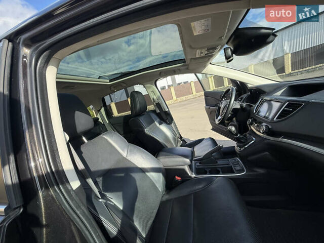 Хонда СРВ 2015 в Калуше на Automoto.ua Коричневый Хонда СРВ, объемом двигателя 2 л и пробегом 193 тыс. км за 17400 $, фото 27 на Automoto.ua