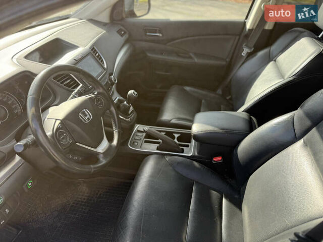 Хонда СРВ 2015 в Калуше на Automoto.ua Коричневый Хонда СРВ, объемом двигателя 2 л и пробегом 193 тыс. км за 17400 $, фото 15 на Automoto.ua