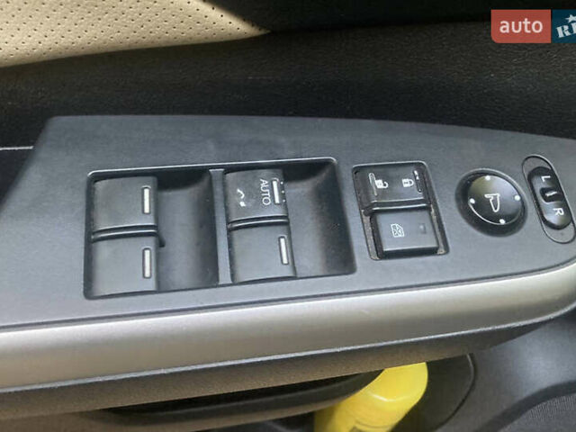 Коричневый Хонда СРВ, объемом двигателя 2.35 л и пробегом 116 тыс. км за 13100 $, фото 10 на Automoto.ua