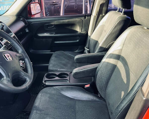 Красный Хонда СРВ, объемом двигателя 2 л и пробегом 408 тыс. км за 6500 $, фото 15 на Automoto.ua