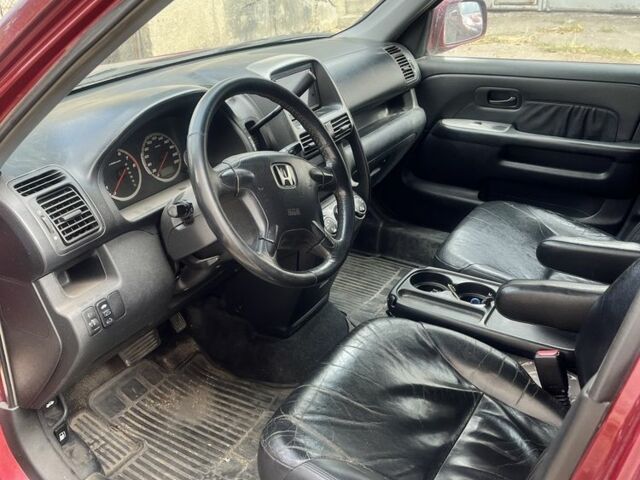 Красный Хонда СРВ, объемом двигателя 2 л и пробегом 280 тыс. км за 7500 $, фото 5 на Automoto.ua