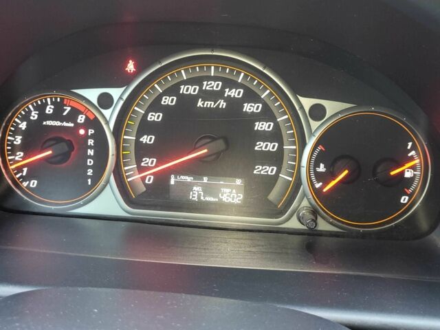 Красный Хонда СРВ, объемом двигателя 2 л и пробегом 257 тыс. км за 6876 $, фото 8 на Automoto.ua