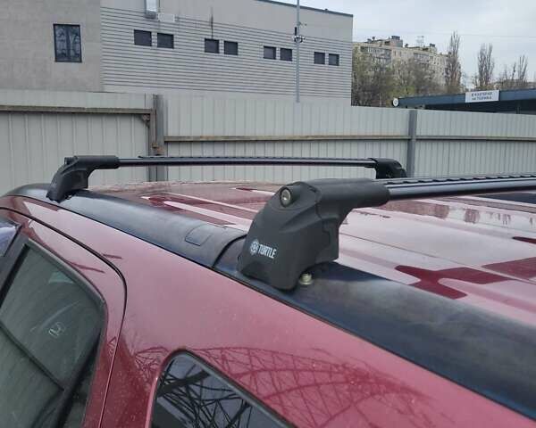 Красный Хонда СРВ, объемом двигателя 2 л и пробегом 257 тыс. км за 6876 $, фото 10 на Automoto.ua