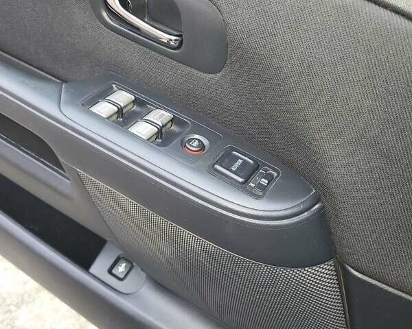 Красный Хонда СРВ, объемом двигателя 2 л и пробегом 257 тыс. км за 6876 $, фото 11 на Automoto.ua